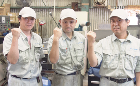 一緒に頑張っていきましょう!ガッツポーズ!